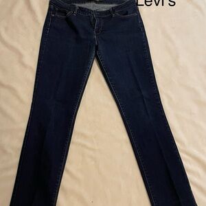 Levi's Women's Dark Blue Straight Leg Jeans